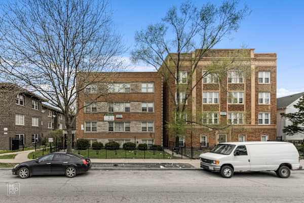 729 N Central property